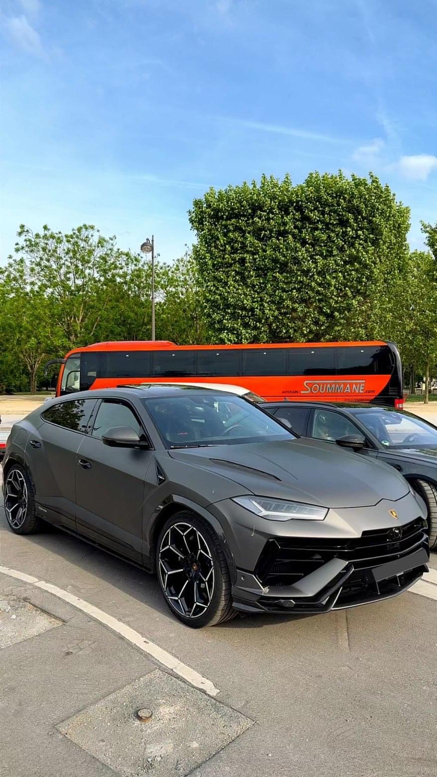 Lamborghini Urus